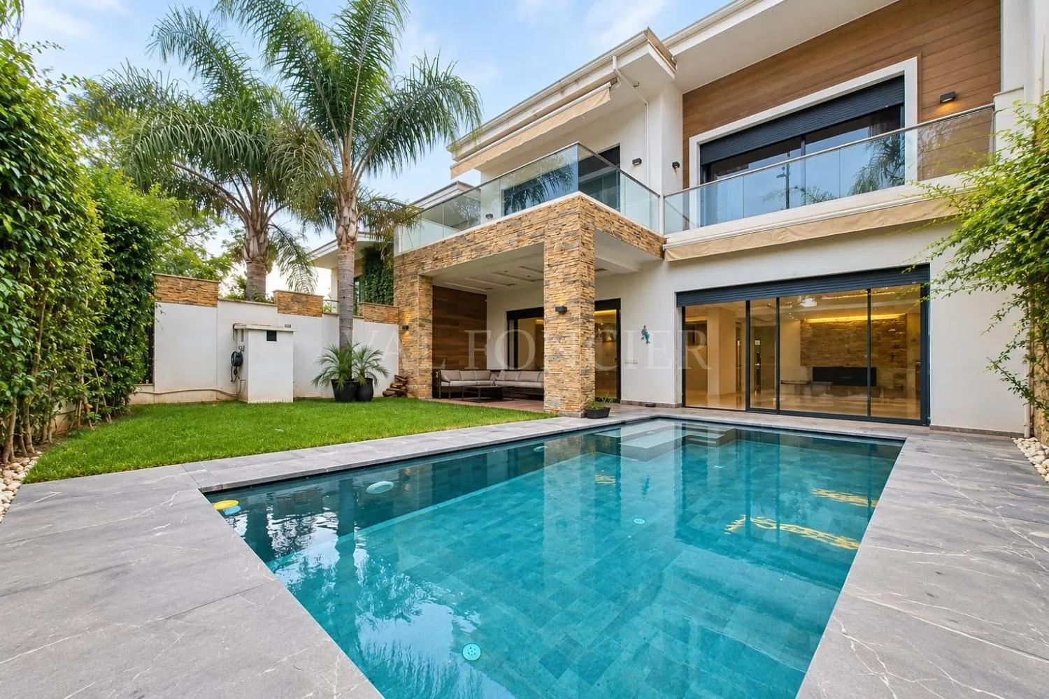 Location Villa 360m2 4 chambres avec piscine Palmeraie Golf Resort, Bouskoura - الدار البيضاء