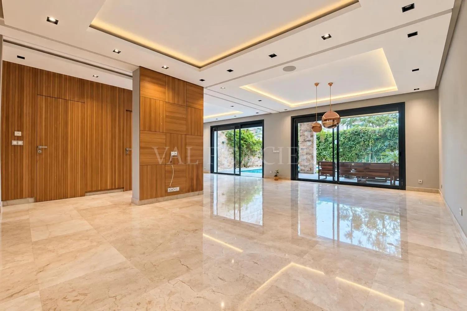 Location Villa 360m2 4 chambres avec piscine Palmeraie Golf Resort, Bouskoura - الدار البيضاء (4)
