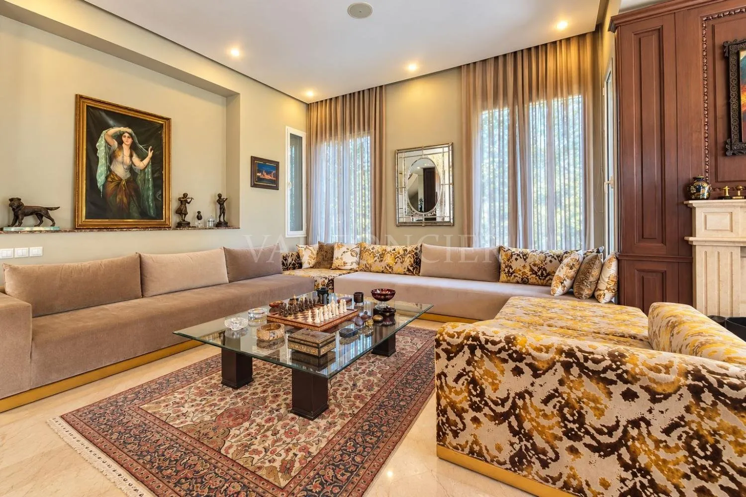 Vente villa de caractère 1002m2 5chambres avec piscine Californie, Casablanca - الدار البيضاء (4)
