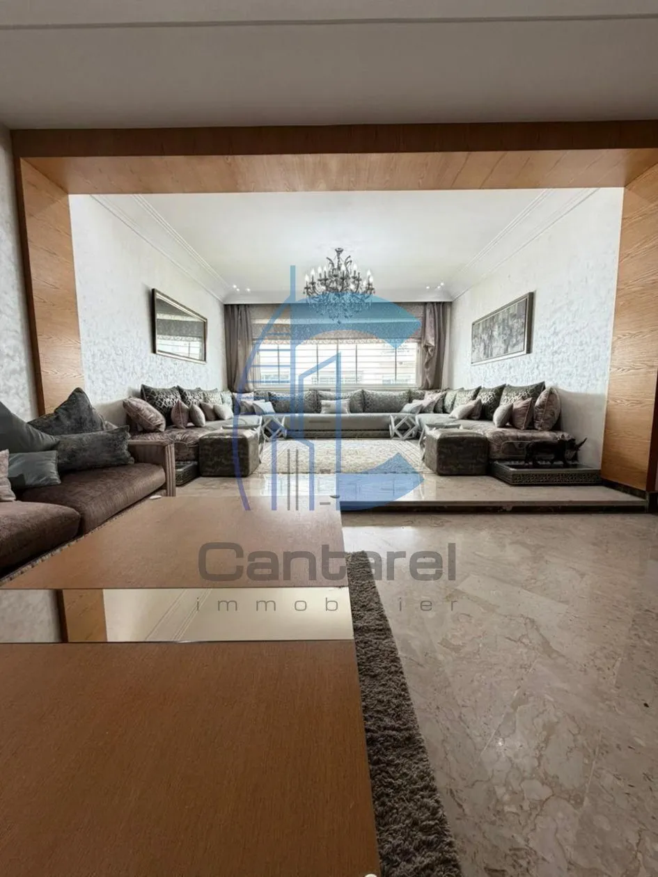 À VENDRE APPARTEMENT 167m² LES HOPITAUX - الدار البيضاء