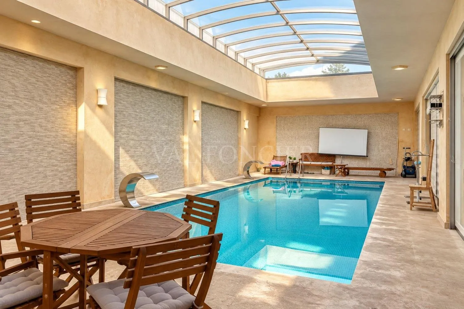 Vente Prestigieuse villa 1300m2 5chambres avec piscine couverte Polo, Casablanca - الدار البيضاء (3)