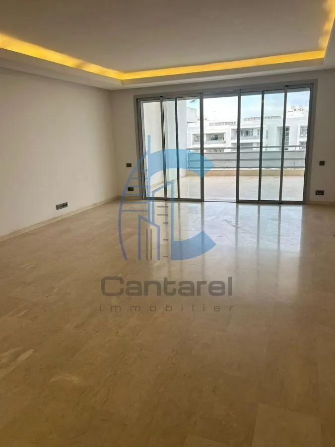 VENTE APPARTEMENT 3 chambres a Ain diab - الدار البيضاء