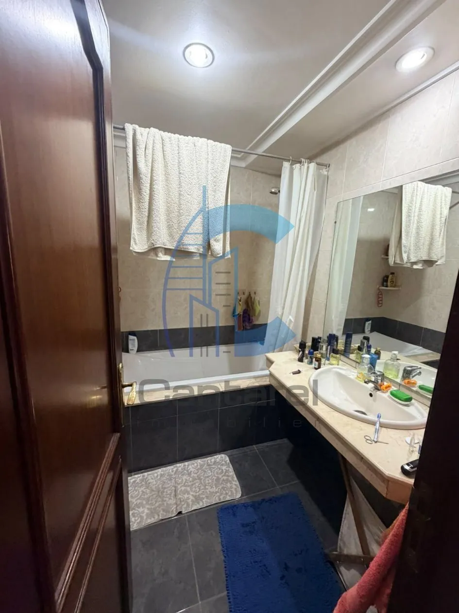 À VENDRE BEL APPT SANS VIS À VIS  - RACINE - - الدار البيضاء (3)