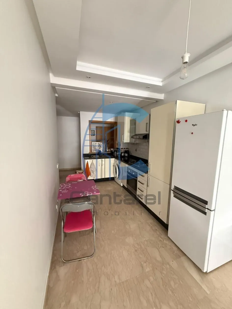 STUDIO À VENDRE -CENTRE- VILLE - الدار البيضاء (3)