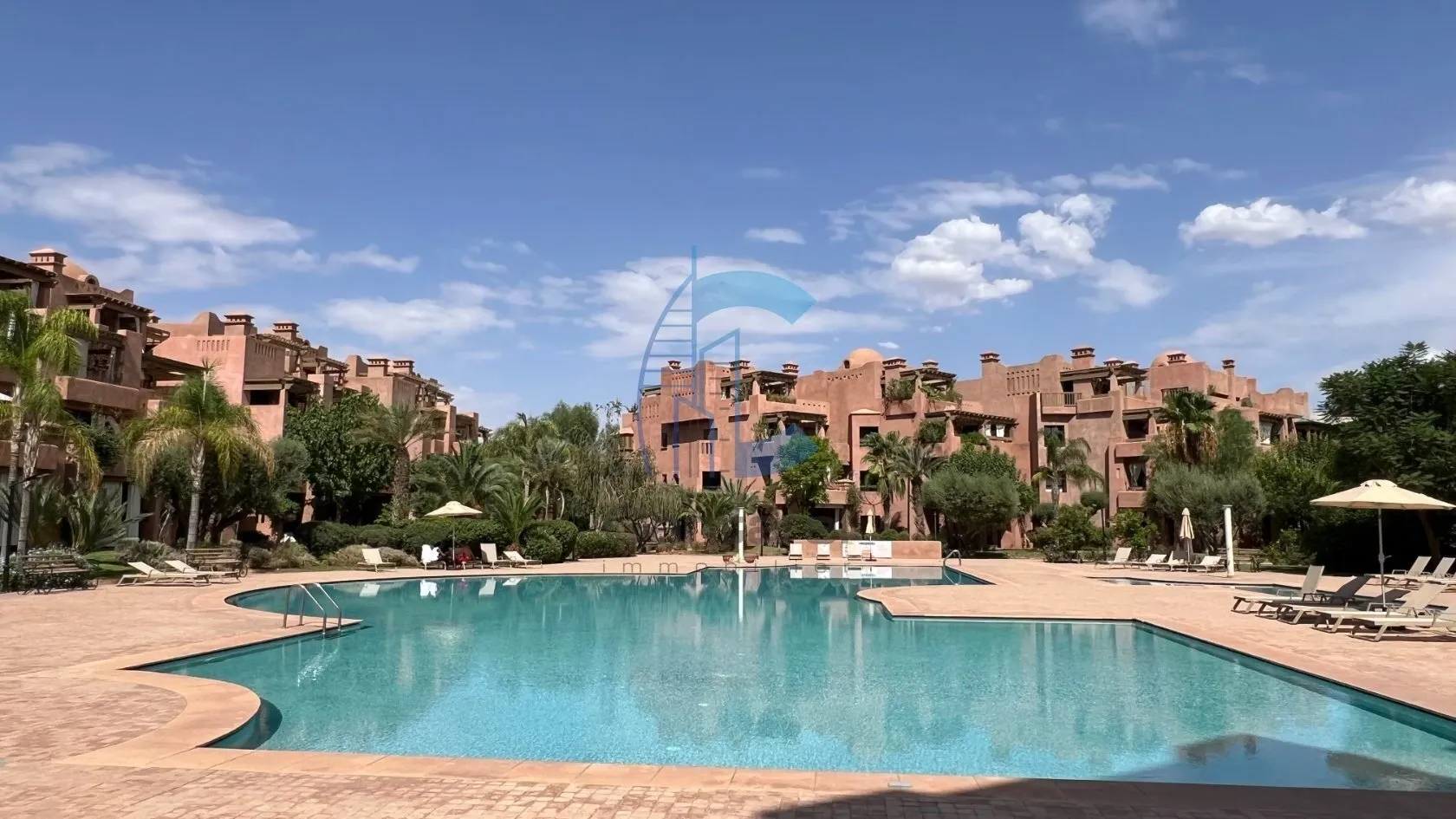 APPARTEMENT 2 CHAMBRES EN REZ-DE-JARDIN AVEC PISCINE COLLECTIF - AGDAL - مراكش