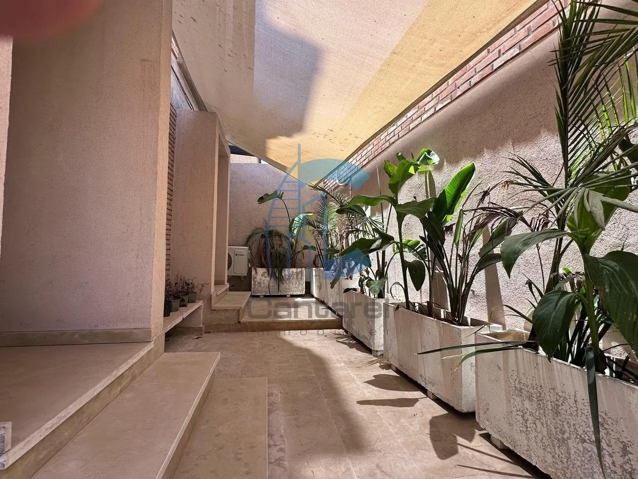 IMMEUBLE DE 4 APPARTEMENTS AVEC JARDIN ET TERRASSE À VENDRE - L.V.H - مراكش (3)