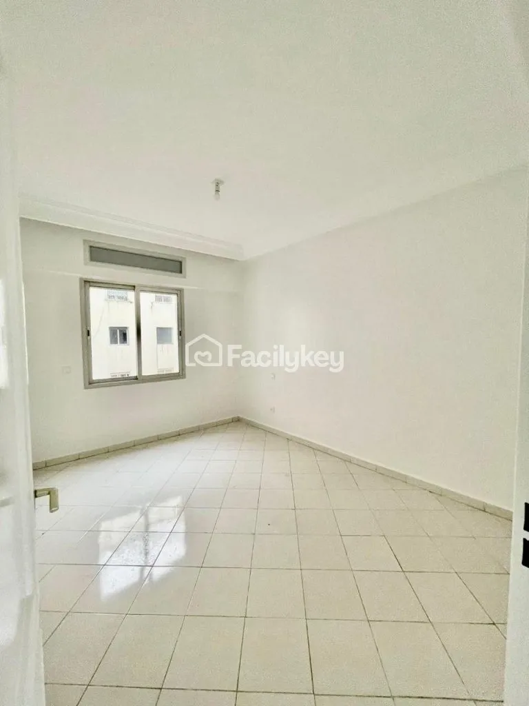 Appartement de 106 m² à Casablanca - الدار البيضاء (4)