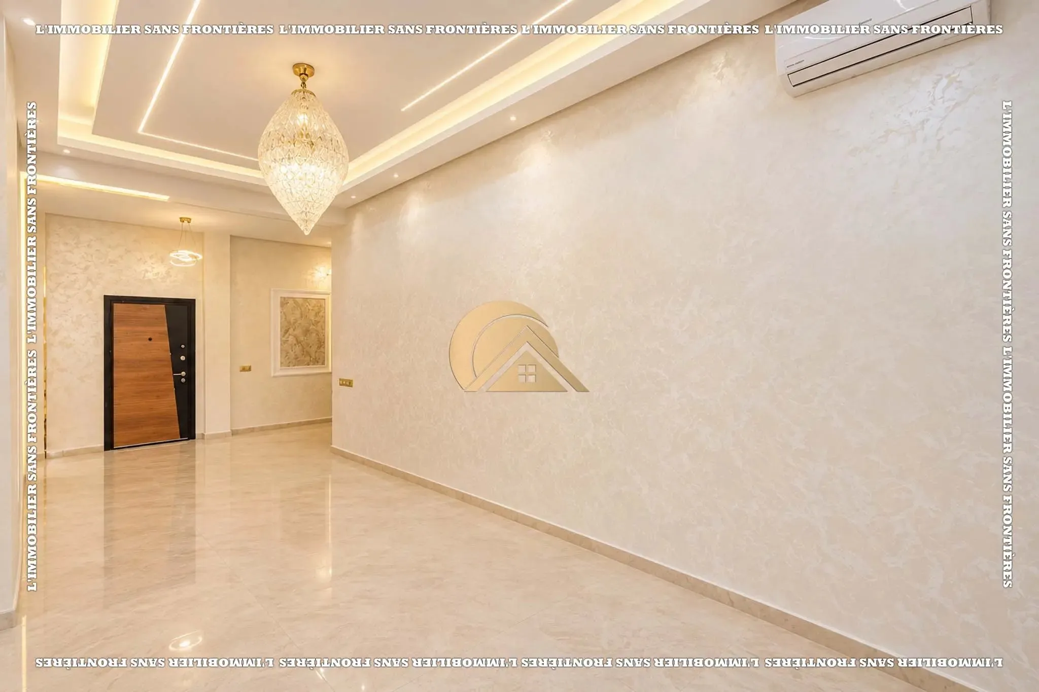 Appartement de 236 m² à vendre à Mabrouka – 3 chambres dont une suite, grande terrasse et parking en sous-sol - مراكش (4)