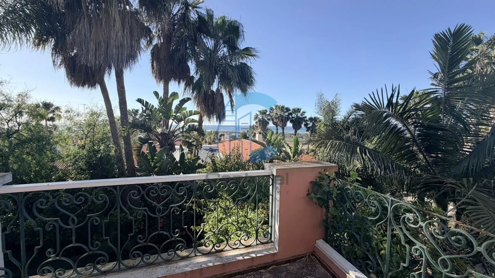 Villa à vendre – Route d’Azemmour | Résidence sécurisée - الدار البيضاء (2)