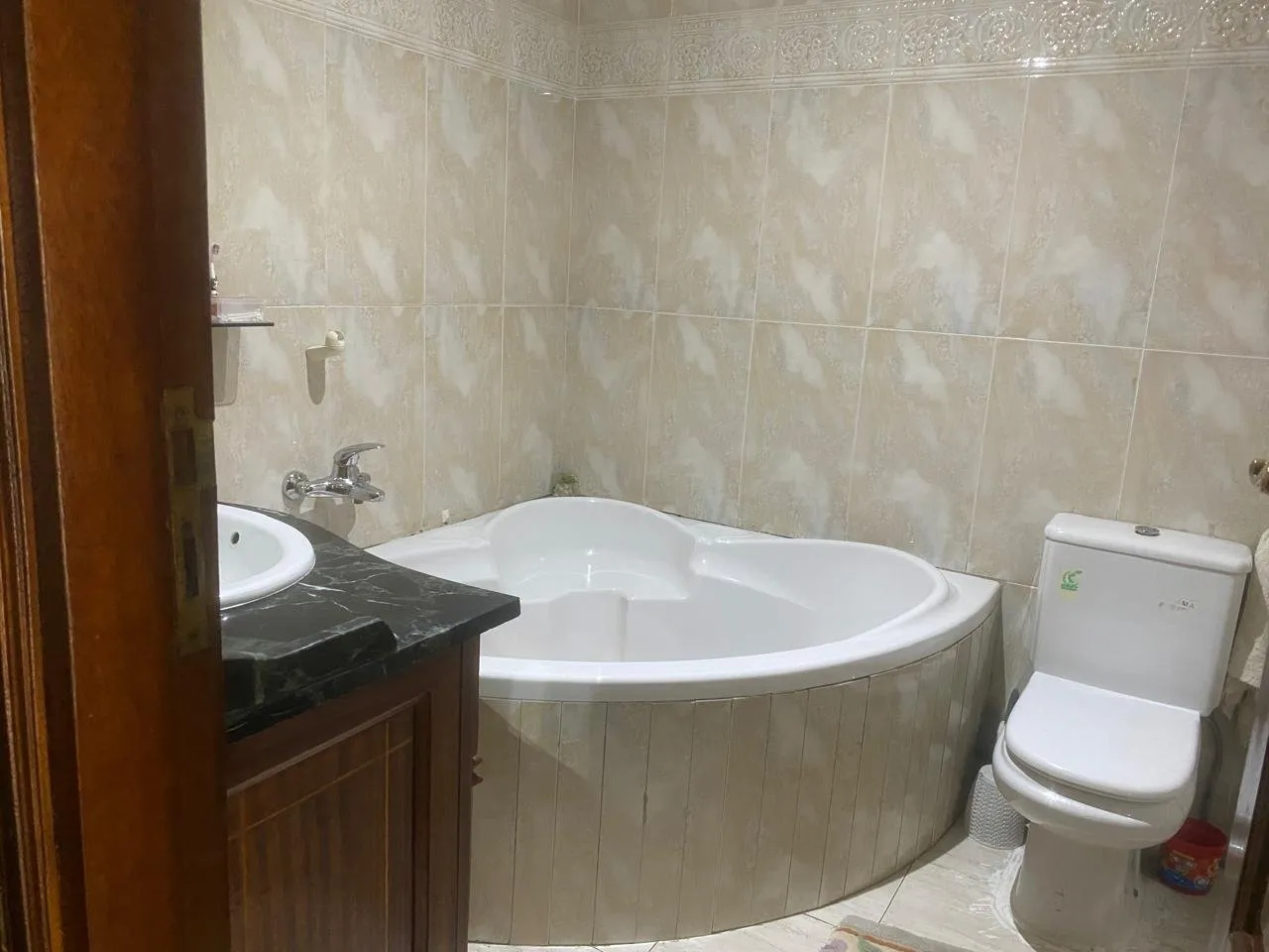 APPT EN VENTE -RACINE- - الدار البيضاء (2)