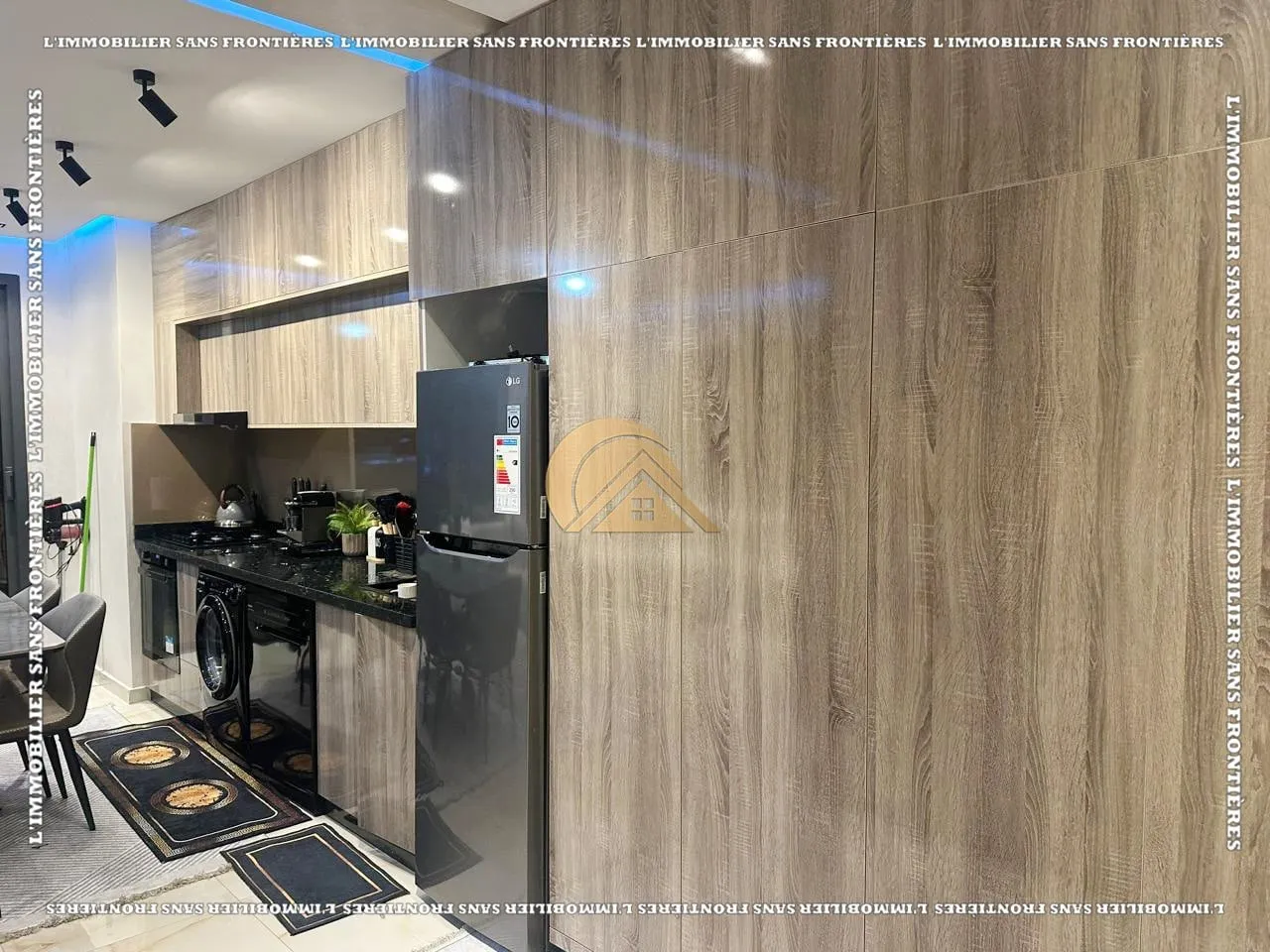 Villa vide à vendre – Targa (401 m² terrain / env. 520 m² hab. + piscine intérieure) - مراكش (3)