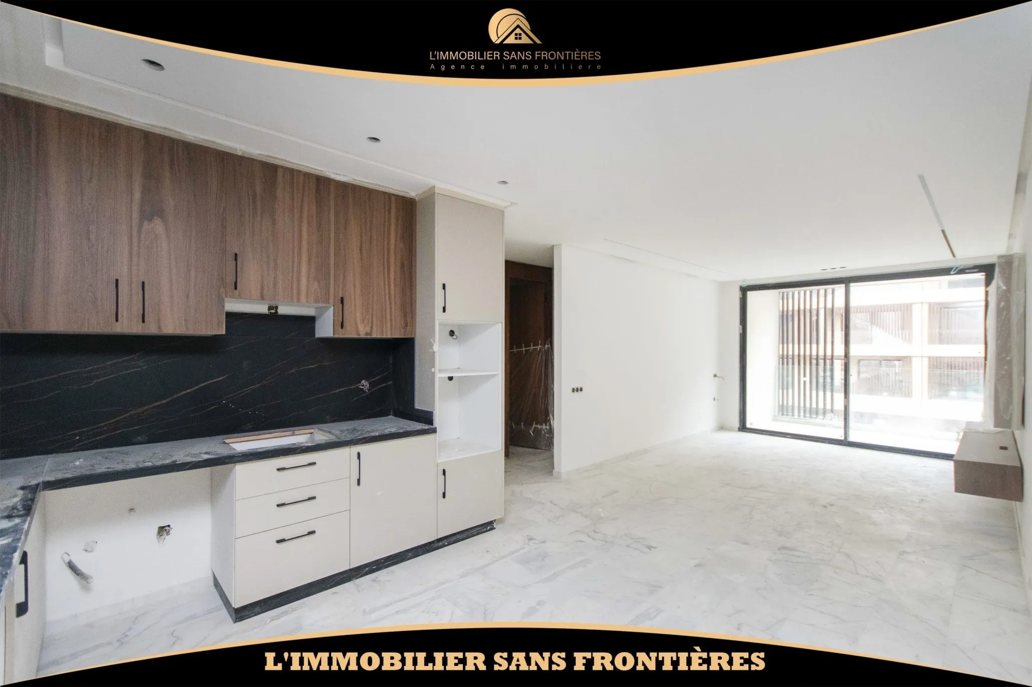 Appartement à vendre à Route de Casa, Marrakech — Sol en marbre — 83 m² - مراكش