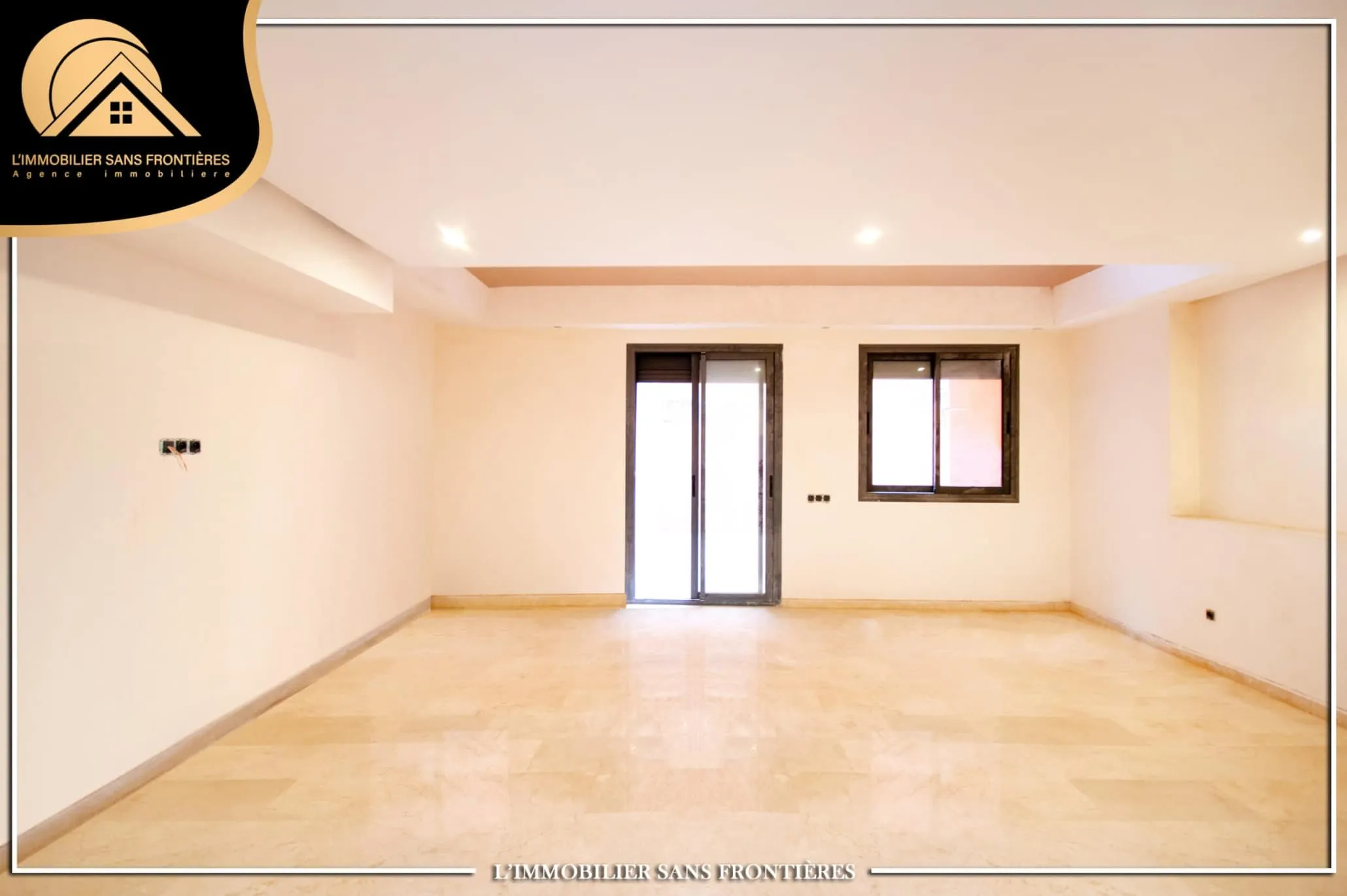 Duplex neuf à Semlalia, Terrasse + Sans vis-à-vis, Marrakech : à vendre - مراكش