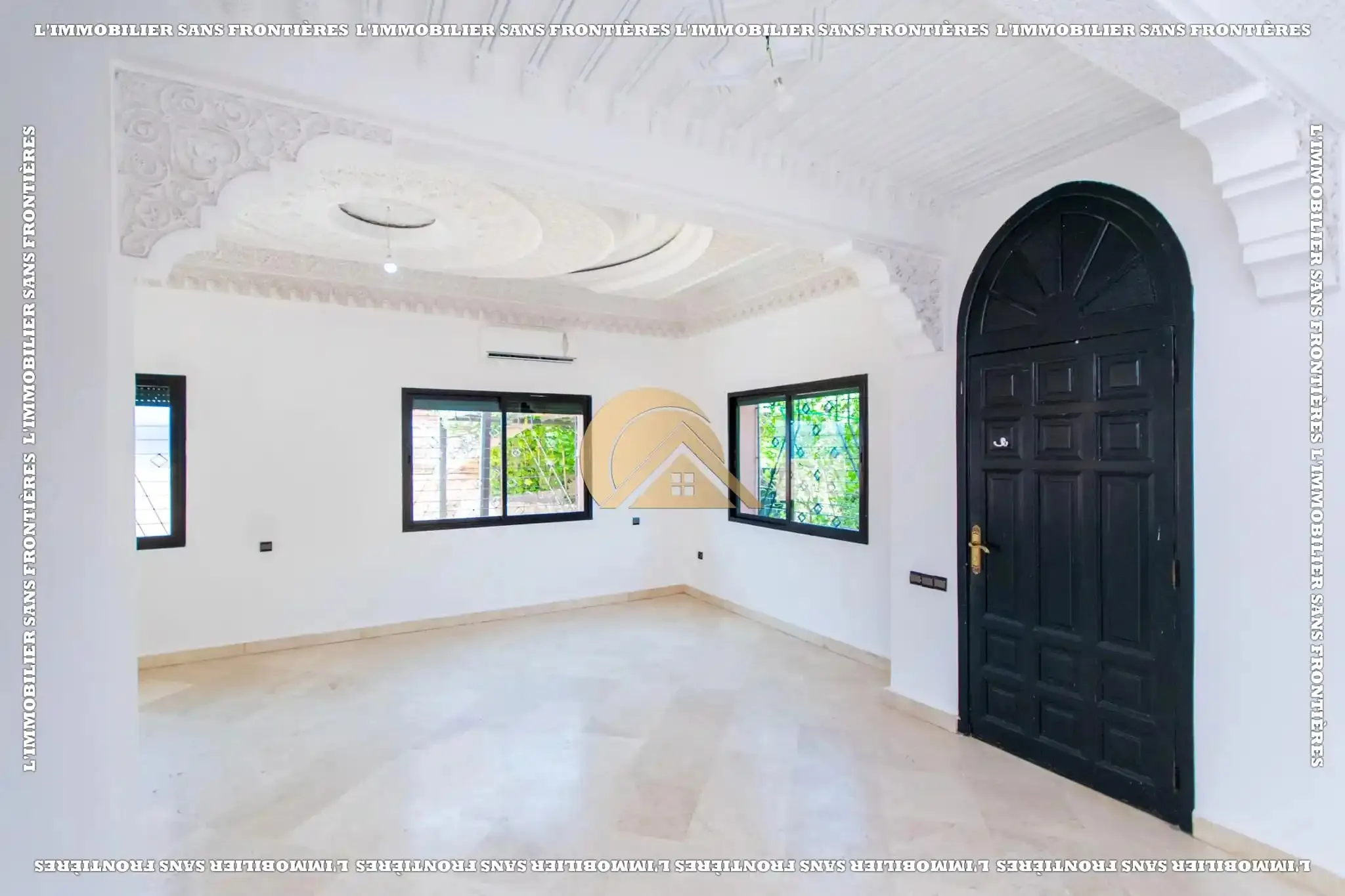 Villa vide à Targa, piscine privée + résidence sécurisée, Marrakech : à vendre - مراكش (4)