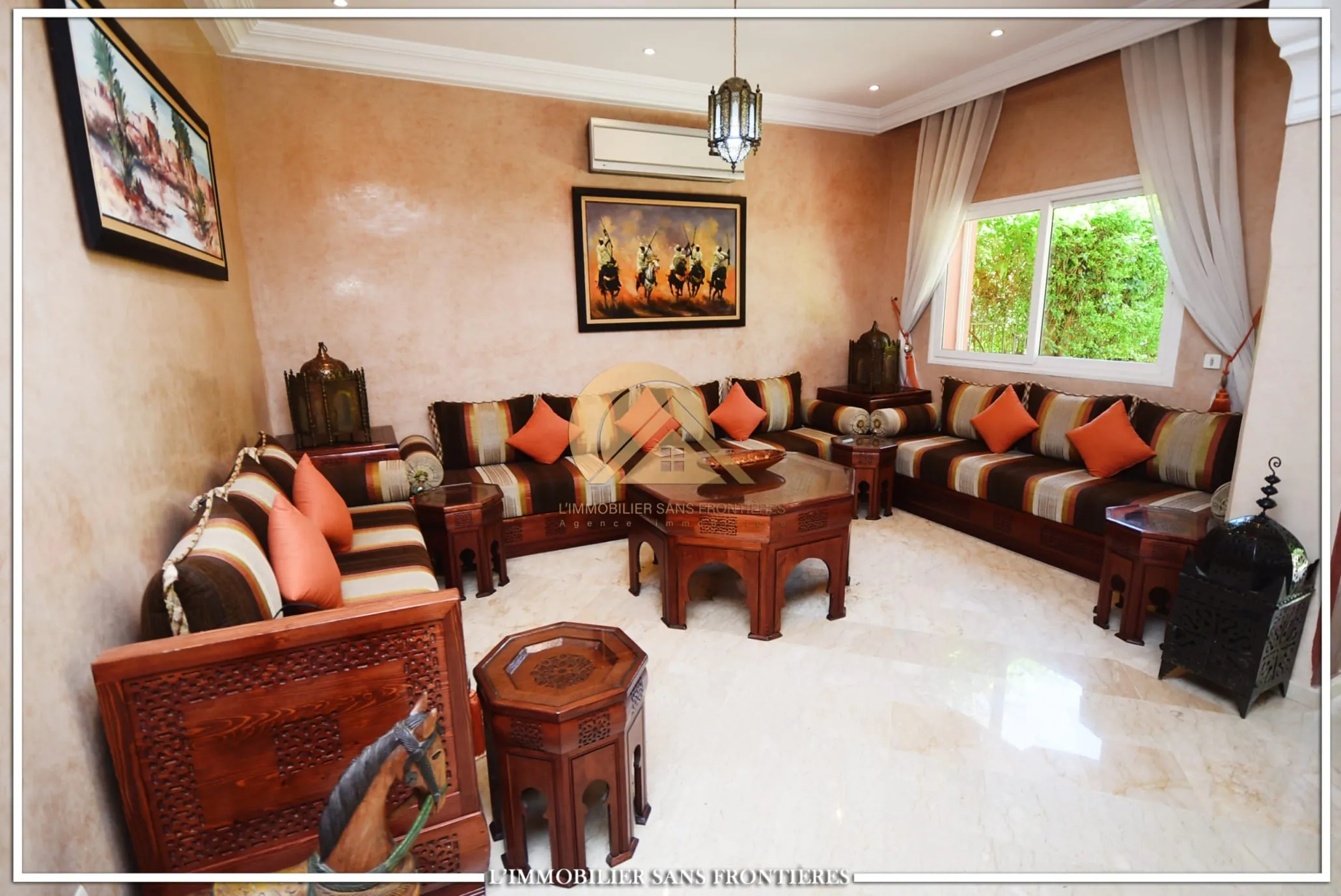 Villa à vendre à Targa, Marrakech — piscine collective — 336m² - مراكش (3)
