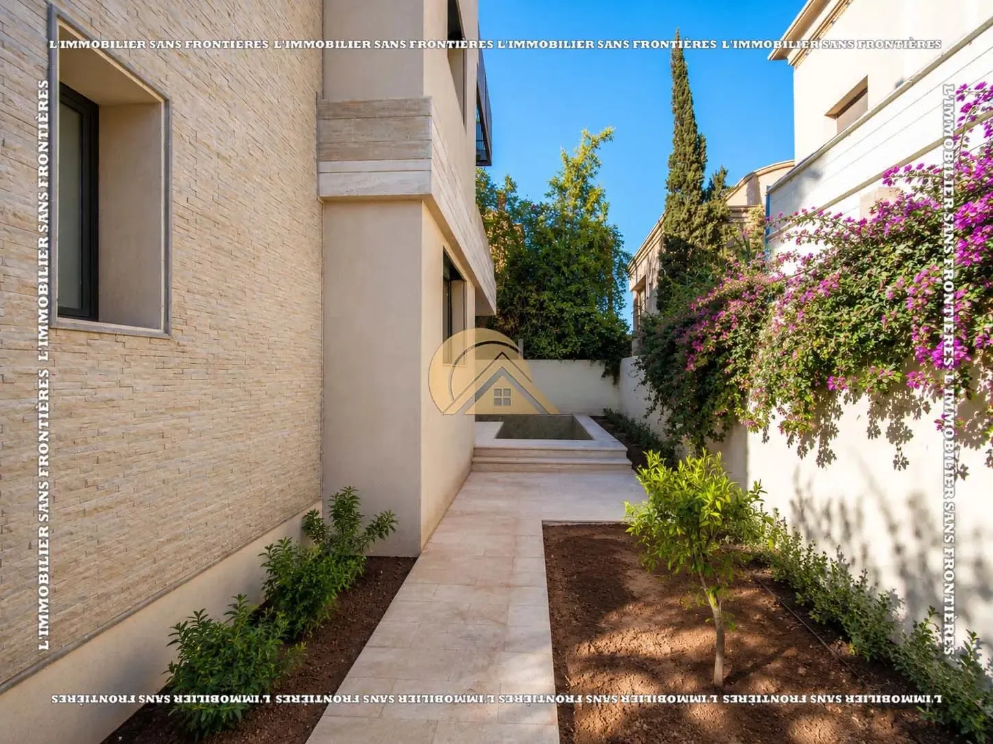 Villa vide de 470 m² à Targa – 4 chambres, suite, piscine privée et jardin - مراكش (4)