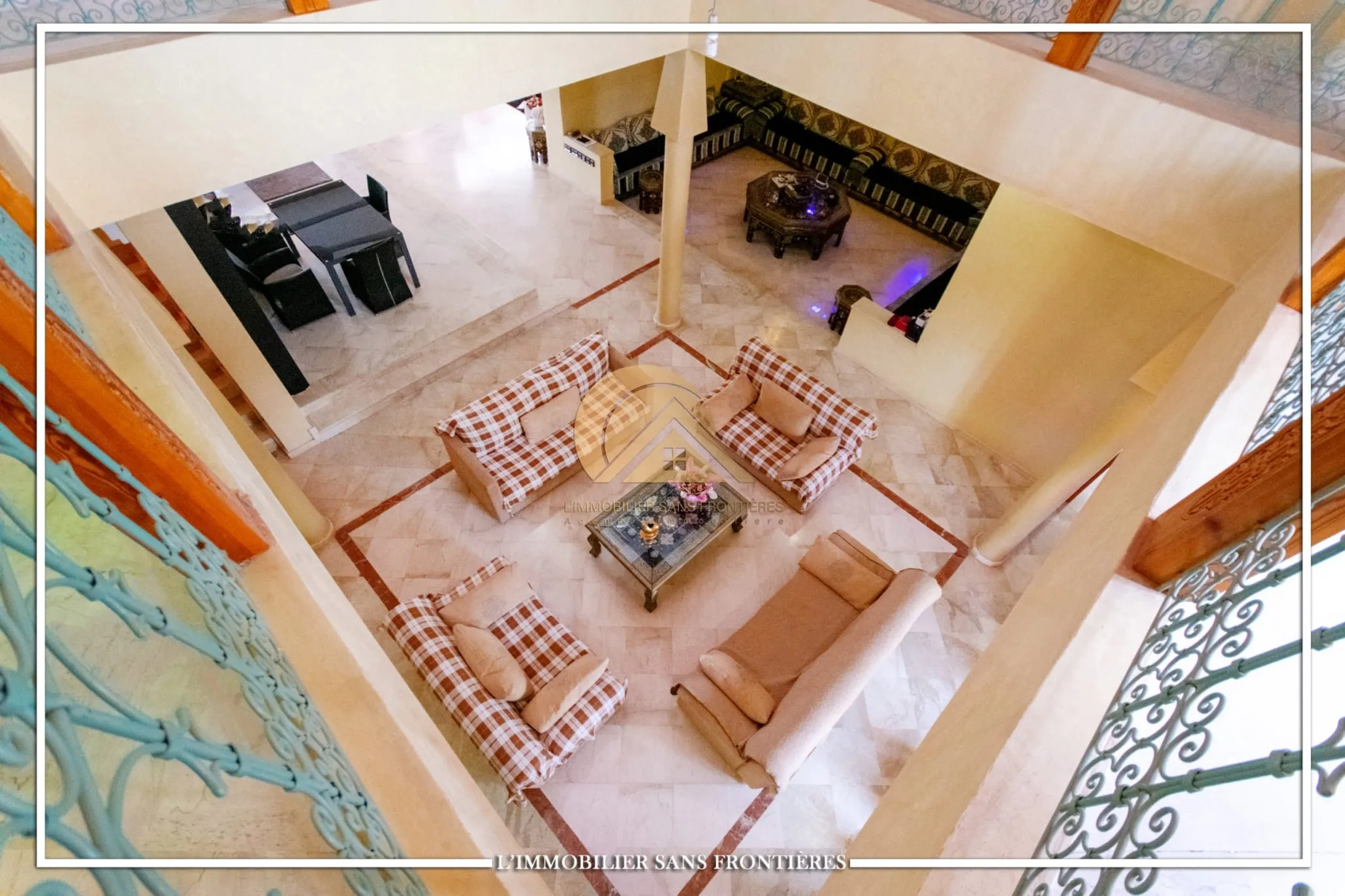 Villa vide à vendre – 1 ha 3 000 m² – Piscine privée, Route de Fès, Marrakech - مراكش (4)