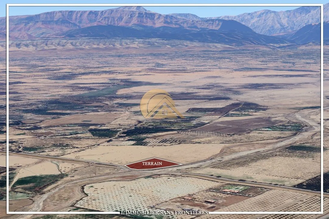 Terrain à vendre à Route d’Ourika, Marrakech — RA — 1 Hectare 3710 m² - مراكش (2)