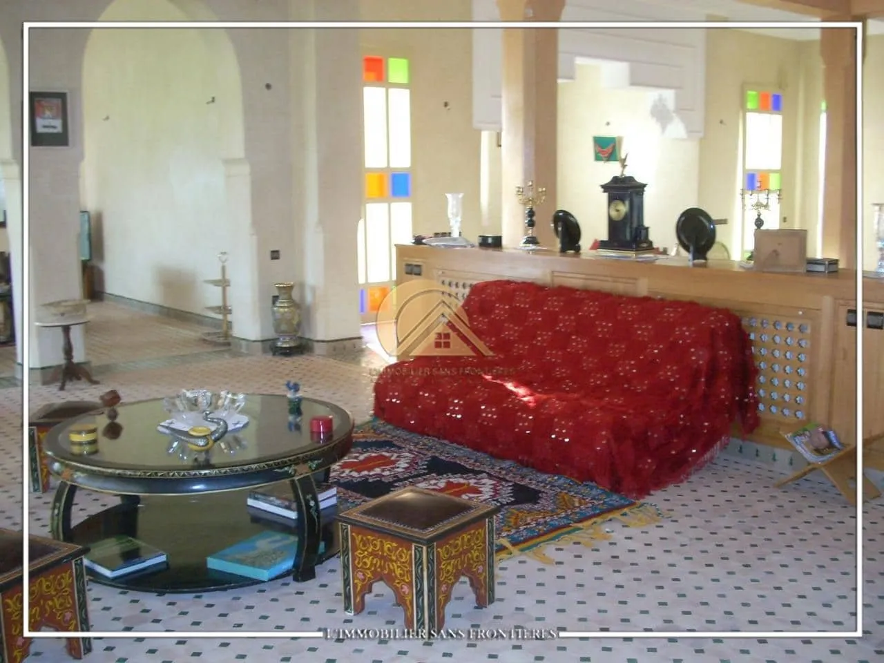Villa meublée à Bab Atlas, Piscine + Hammam Beldi, Marrakech : à vendre - مراكش (4)