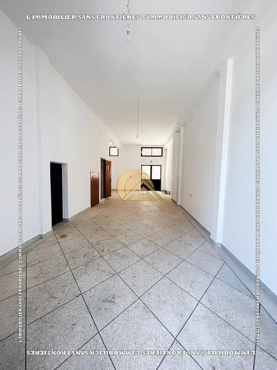 Maison à vendre – 2 locaux commerciaux – AL Massar, Marrakech - مراكش (2)