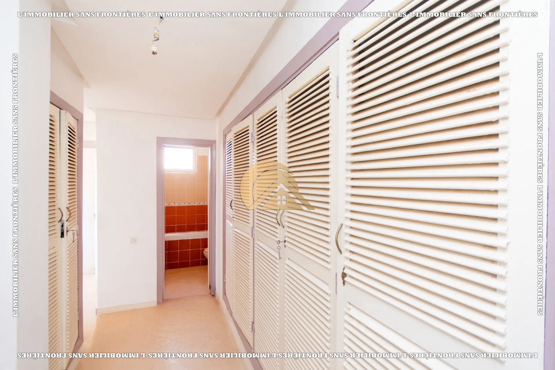 Appartement vide à vendre — Parking – Azzouzia, Marrakech - مراكش (4)