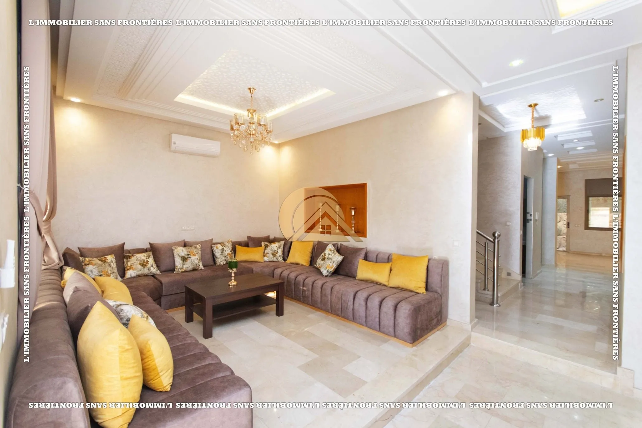 Villa vide à vendre à Les Portes de Marrakech, Marrakech — Piscine 8 x 4 m — 460 m² - مراكش (4)