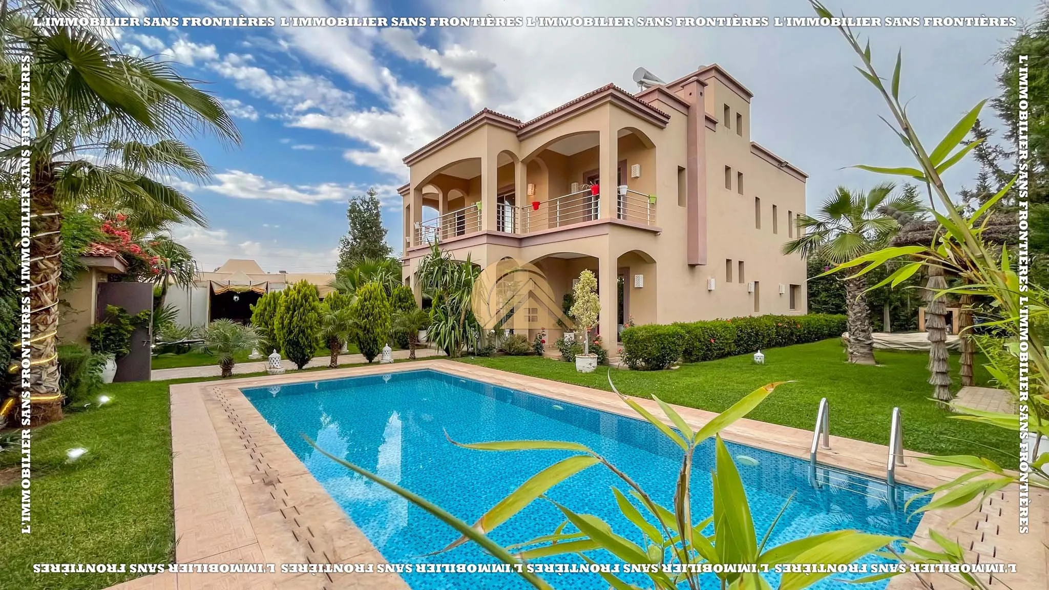 Villa meublée à Route d’Amizmiz km 17, Piscine privée + Hammam beldi, Marrakech : à vendre - مراكش (4)