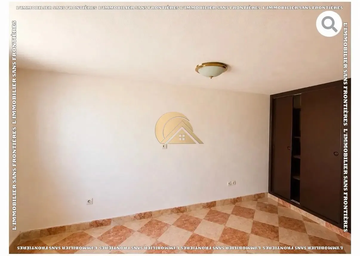 Riad en Melkia à rénover à la Kasbah — 120 m² - مراكش (2)