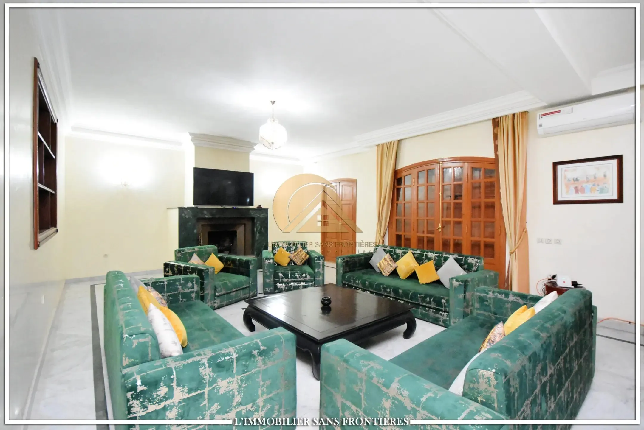 Villa meublée à vendre Route de l’Ourika, Marrakech – 7 chambres – 1 hectare - مراكش (3)
