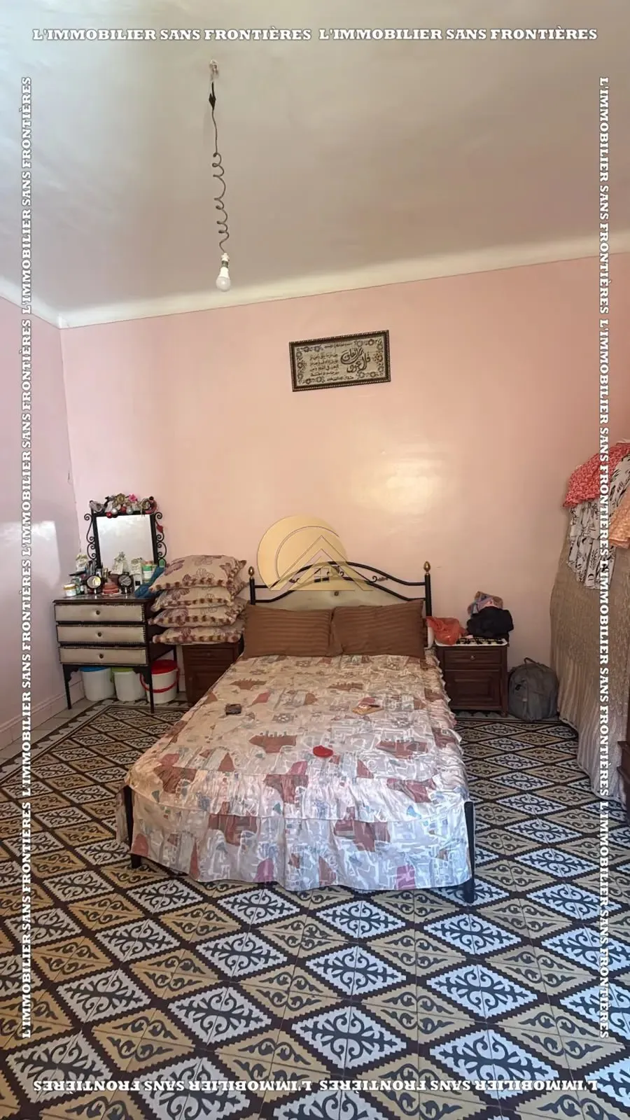 Riad titré d’environ 130 m² dans la Médina de Marrakech – Terrasse, 2 salons et titre foncier - مراكش (3)