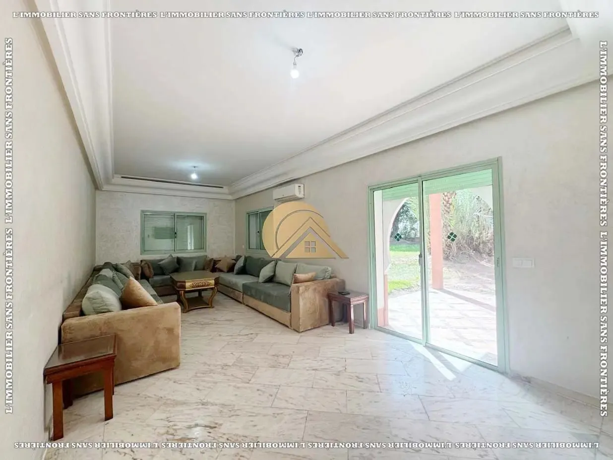 Appartement meublé de 112 m² en rez-de-jardin à la Palmeraie – 2 chambres, terrasse, jardin privé et piscine collective - مراكش (3)