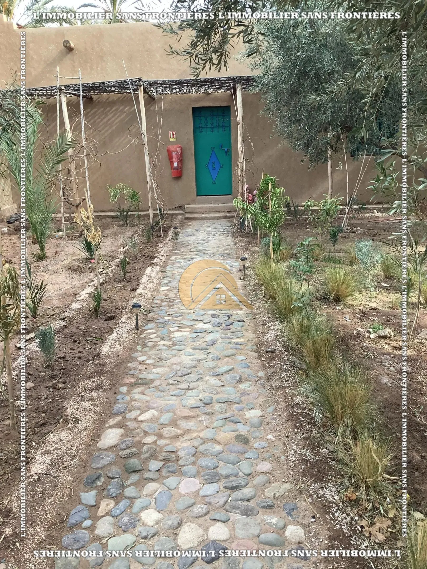 Villa titrée à vendre à Skoura, 2 170 m², Ouarzazate - ورزازات (2)