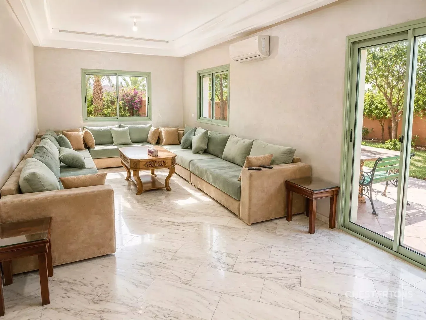 Bel appartement meublé à la Palmeraie - مراكش