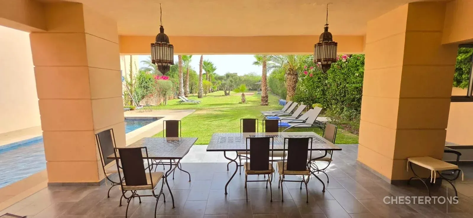 Villa contemporaine avec vue sur le Golf - مراكش (2)