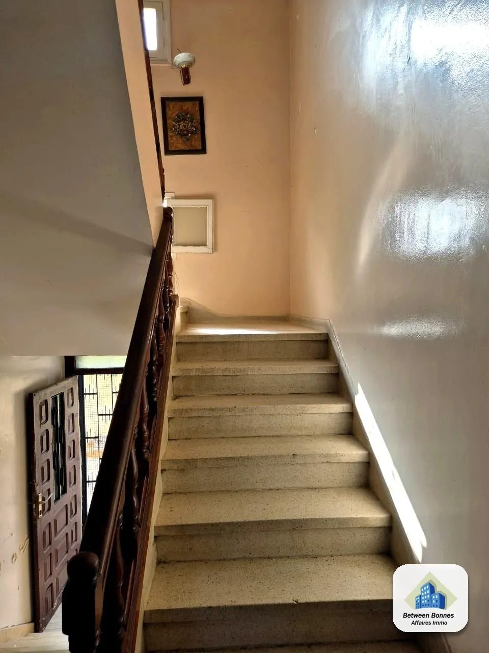 Hay Riad : villa 6ch entre 2 grands boulevards - الرباط (3)