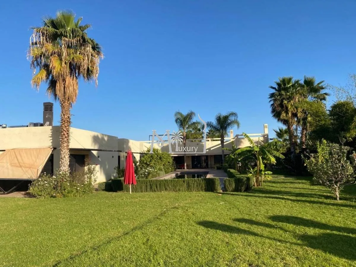 Villa for sale Route de Fès - مراكش