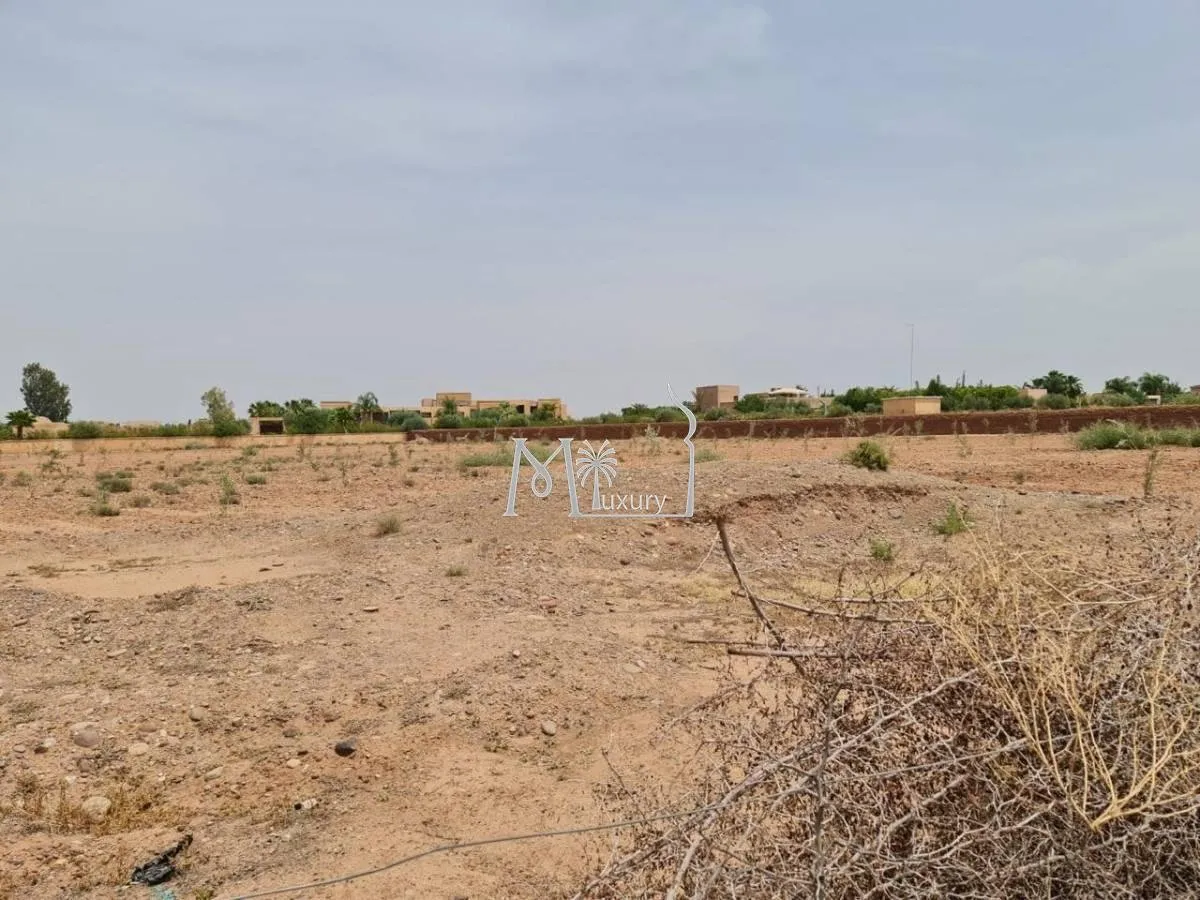 Land for sale on Route d'Amizmiz - مراكش (2)