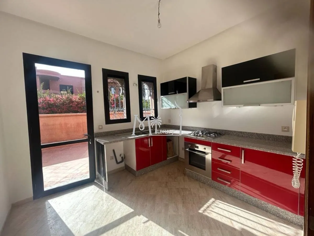 Villa for sale on Route de Fès - مراكش (3)