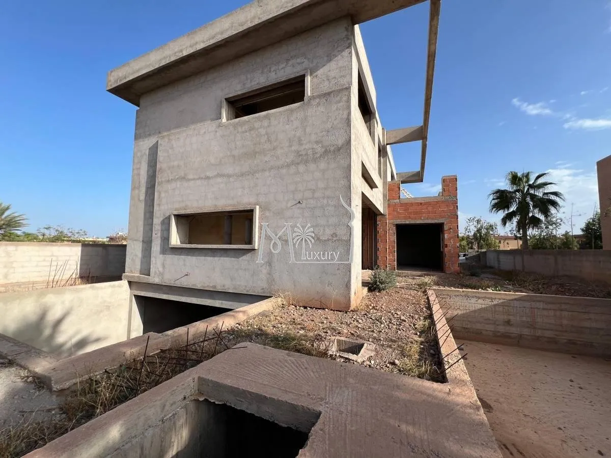 Villa for sale on Route d'Ourika - مراكش