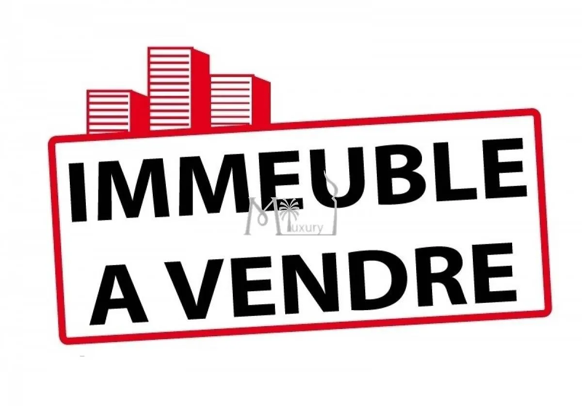 Building for sale in Guèliz - مراكش