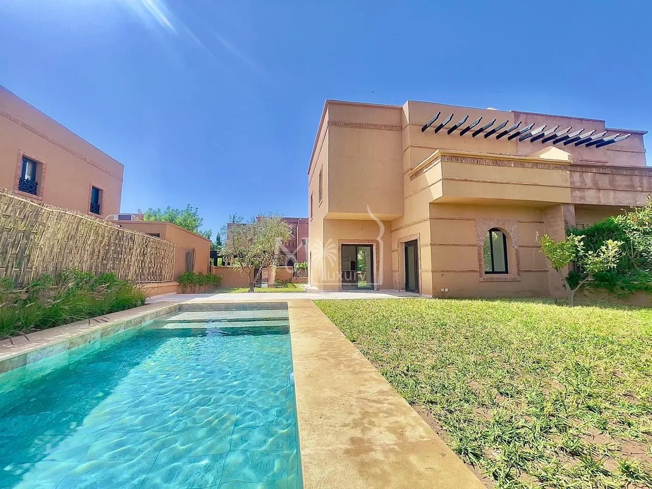 Villa for sale on Route de Fès - مراكش (2)