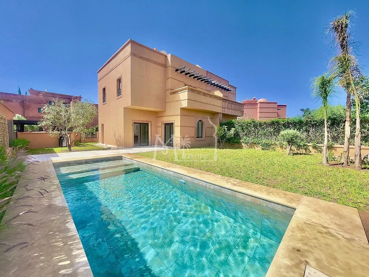 Villa for sale on Route de Fès - مراكش