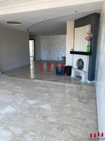 DERNIER ETAGE PALMIER MODERNE - الدار البيضاء