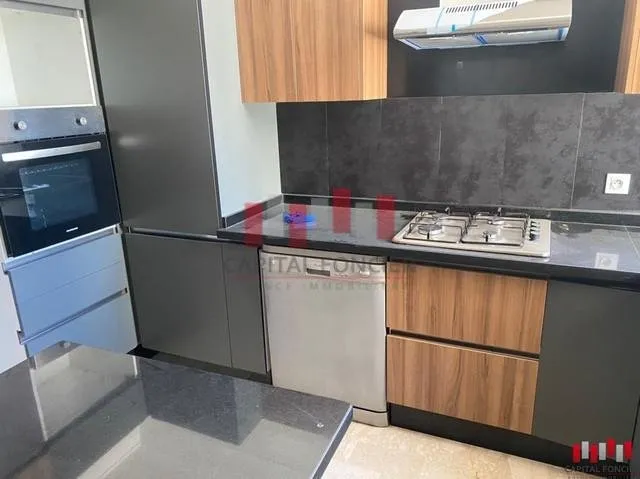 DERNIER ETAGE PALMIER MODERNE - الدار البيضاء (3)