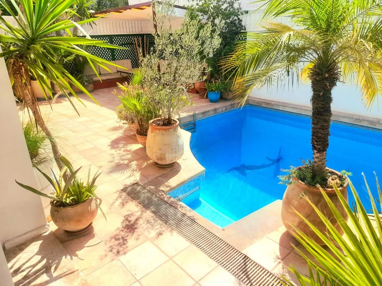 MAGNIFUQE VILLA MEUBLEE -AIN DIAB- - الدار البيضاء