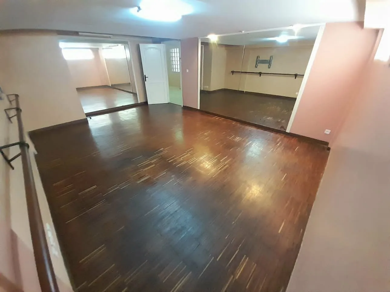 MAGNIFUQE VILLA MEUBLEE -AIN DIAB- - الدار البيضاء (2)