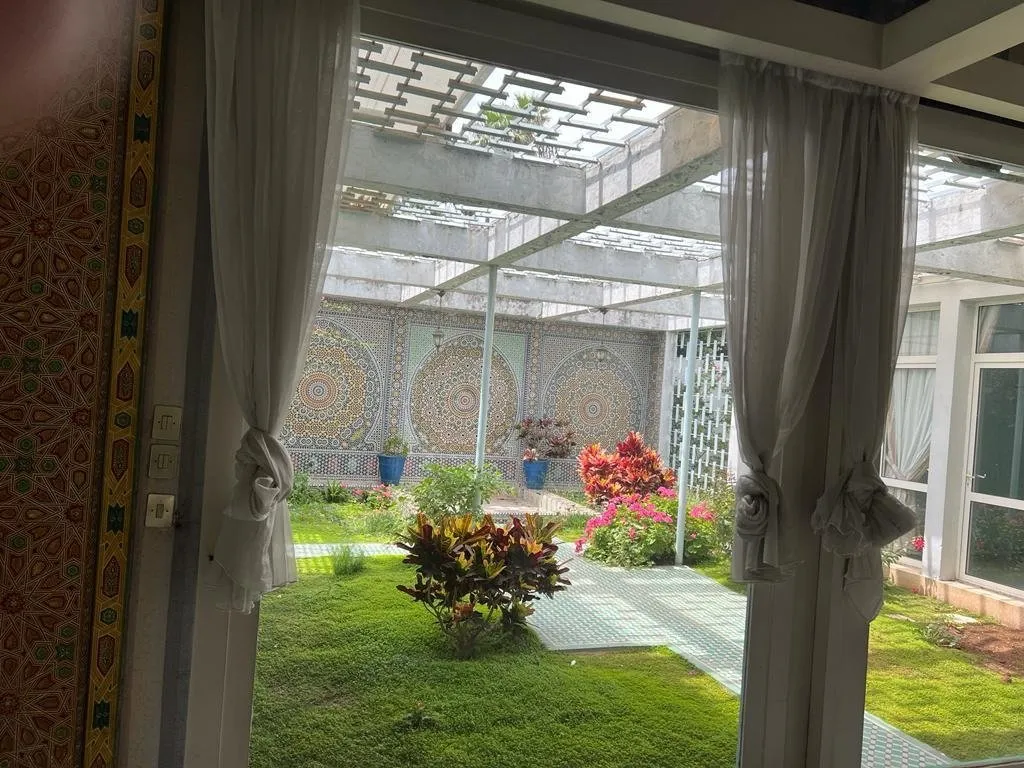 VILLA EN VENTE HABOUS - الدار البيضاء