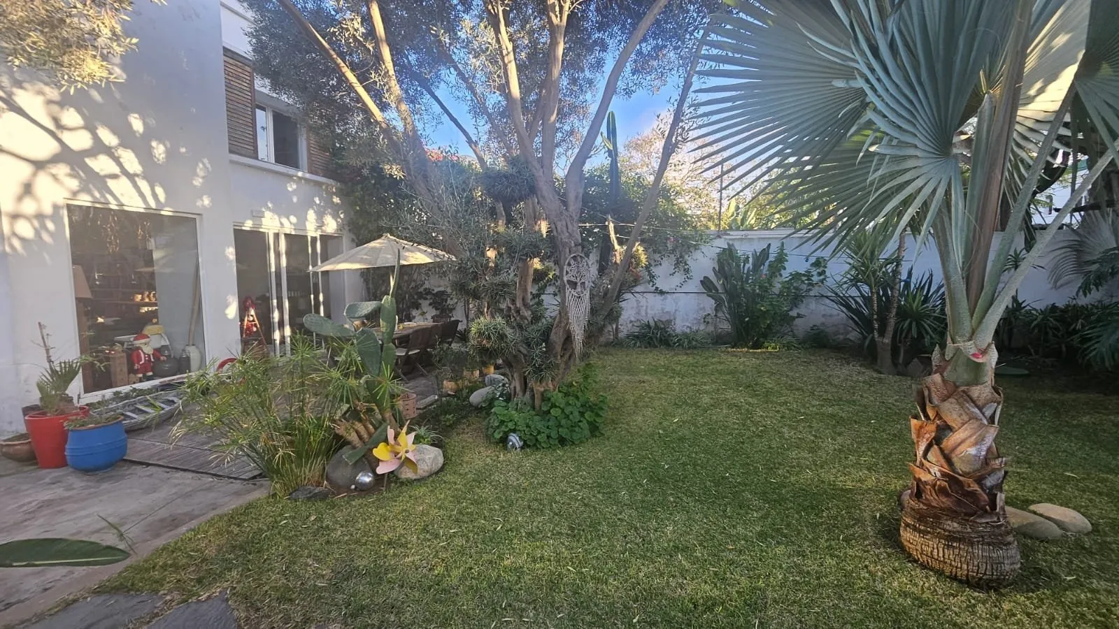 BELLE VILLA EN VENTE -CHANTILLY- - الدار البيضاء