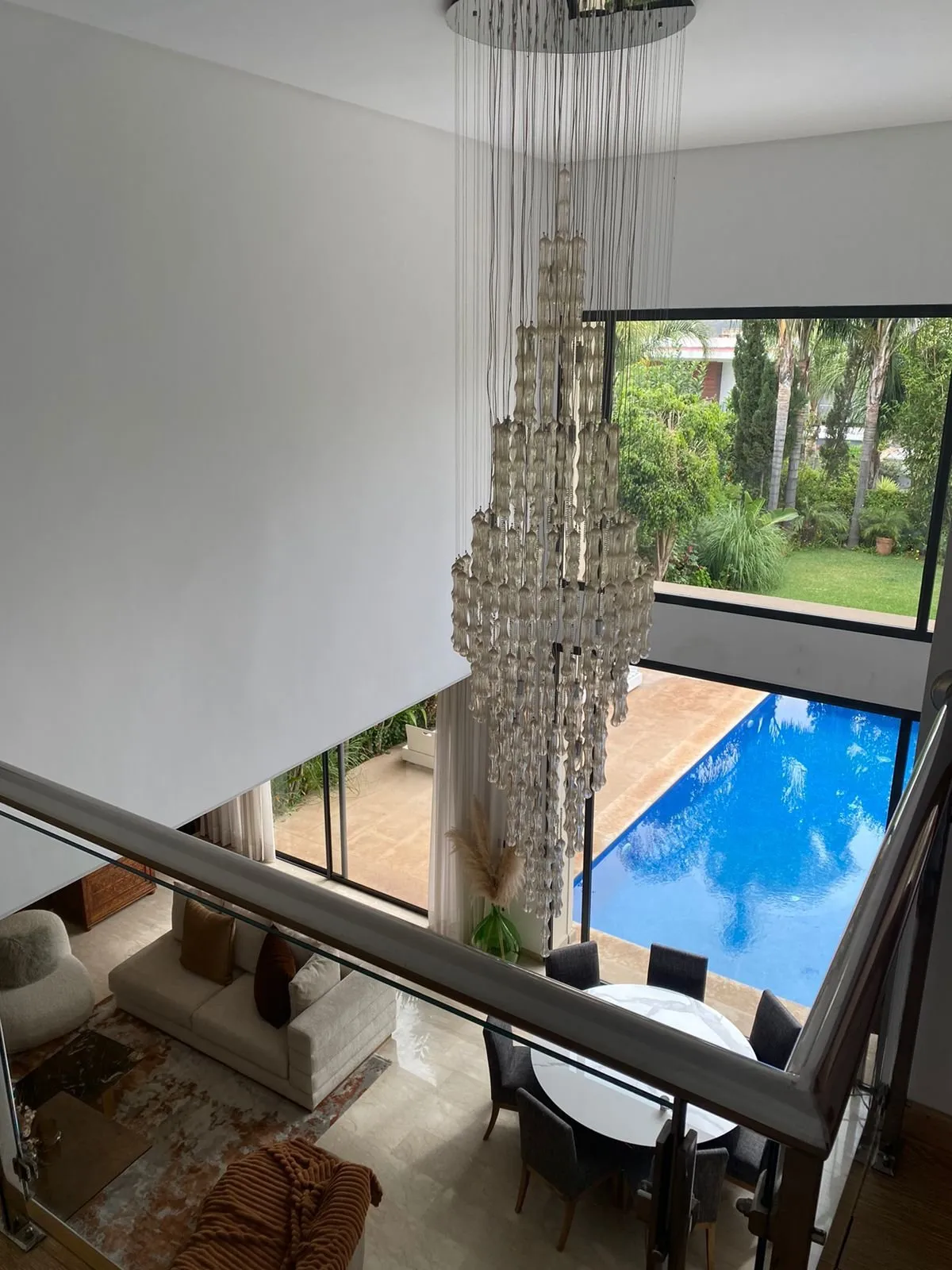 MAGNIFIQUE VILLA EN VENTE -BOUSKOURA - - الدار البيضاء (3)