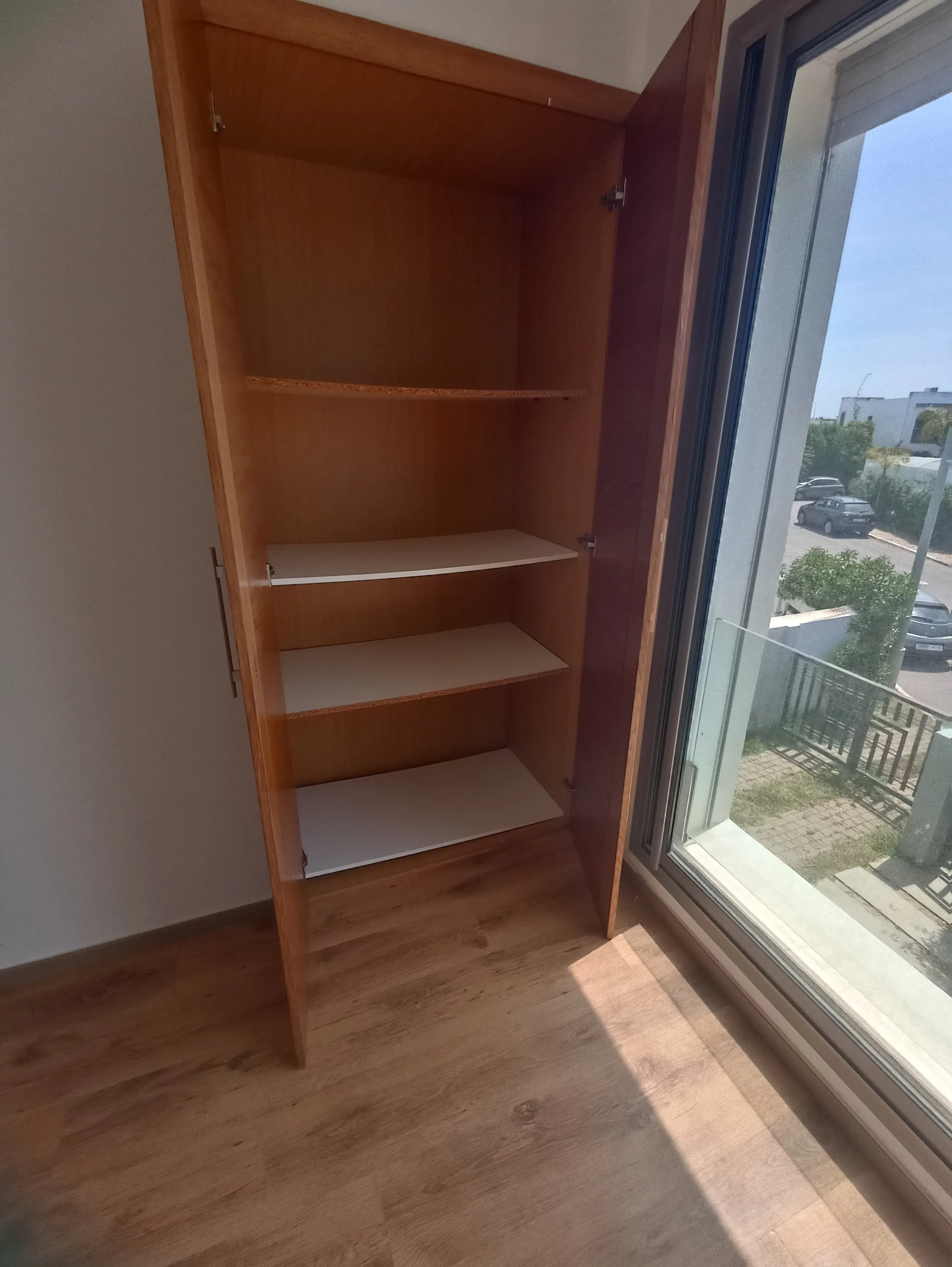 MAGNIFIQUE VILLA EN VENTE -BOUSKOURA - - الدار البيضاء (4)